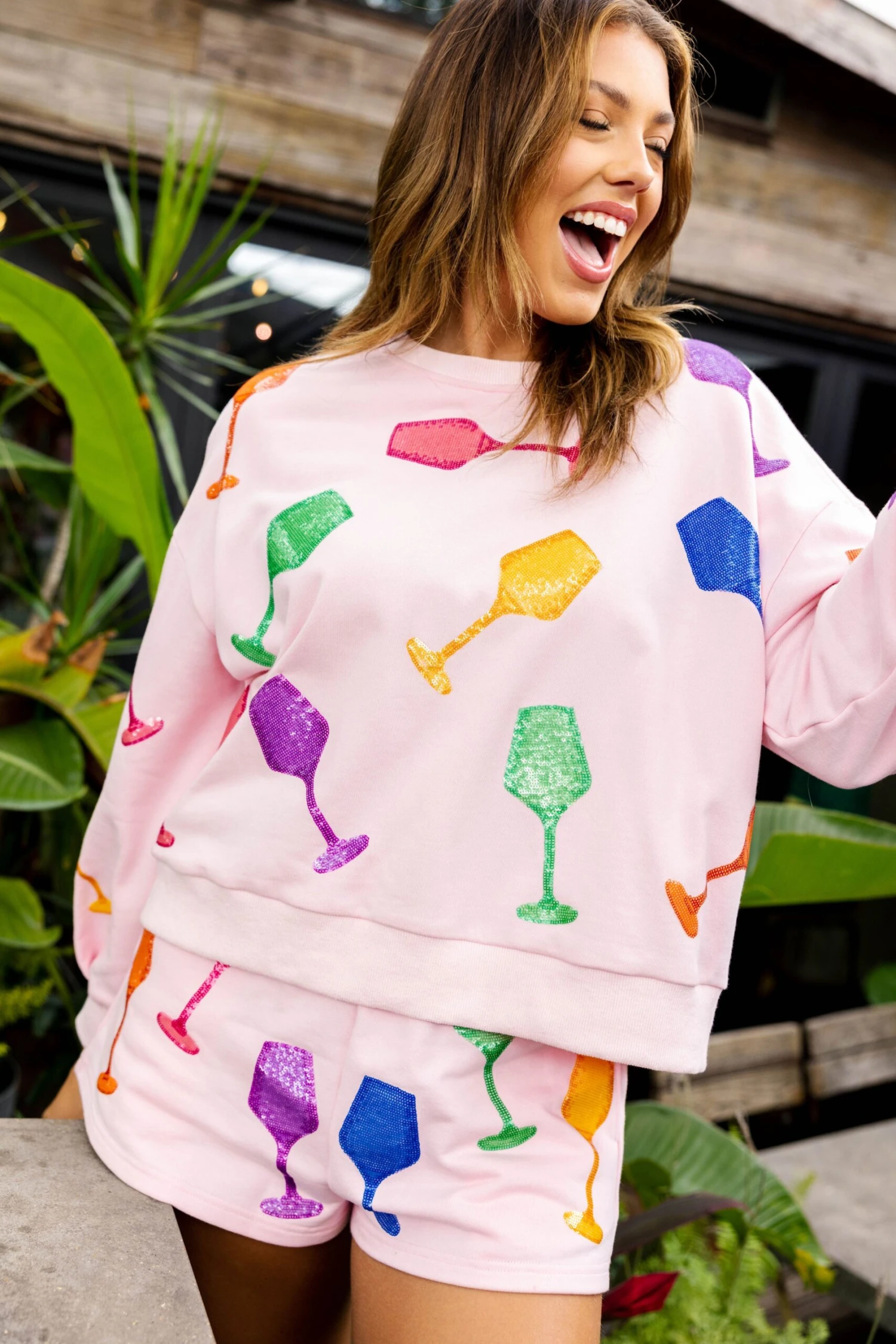 Light Pink Wine Glass Short 1 Light Pink Wine Glass Short