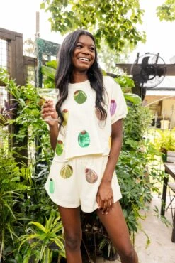 Ivory Multi Olive Short Sleeve Top 7 Ivory Multi Olive Short Sleeve Top -Queen of Sparkles soelstudio QOS JUNE 202 d68b0cb1 ae96 4309 bdb7 5a23d218e755